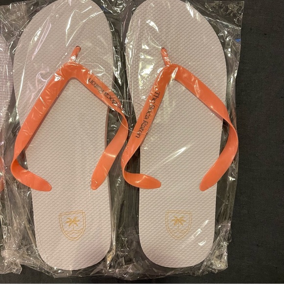NWOT - Set of 2 - The Boca Raton Resort Flip Flops - One Size Fits Most - Picture 5 of 6